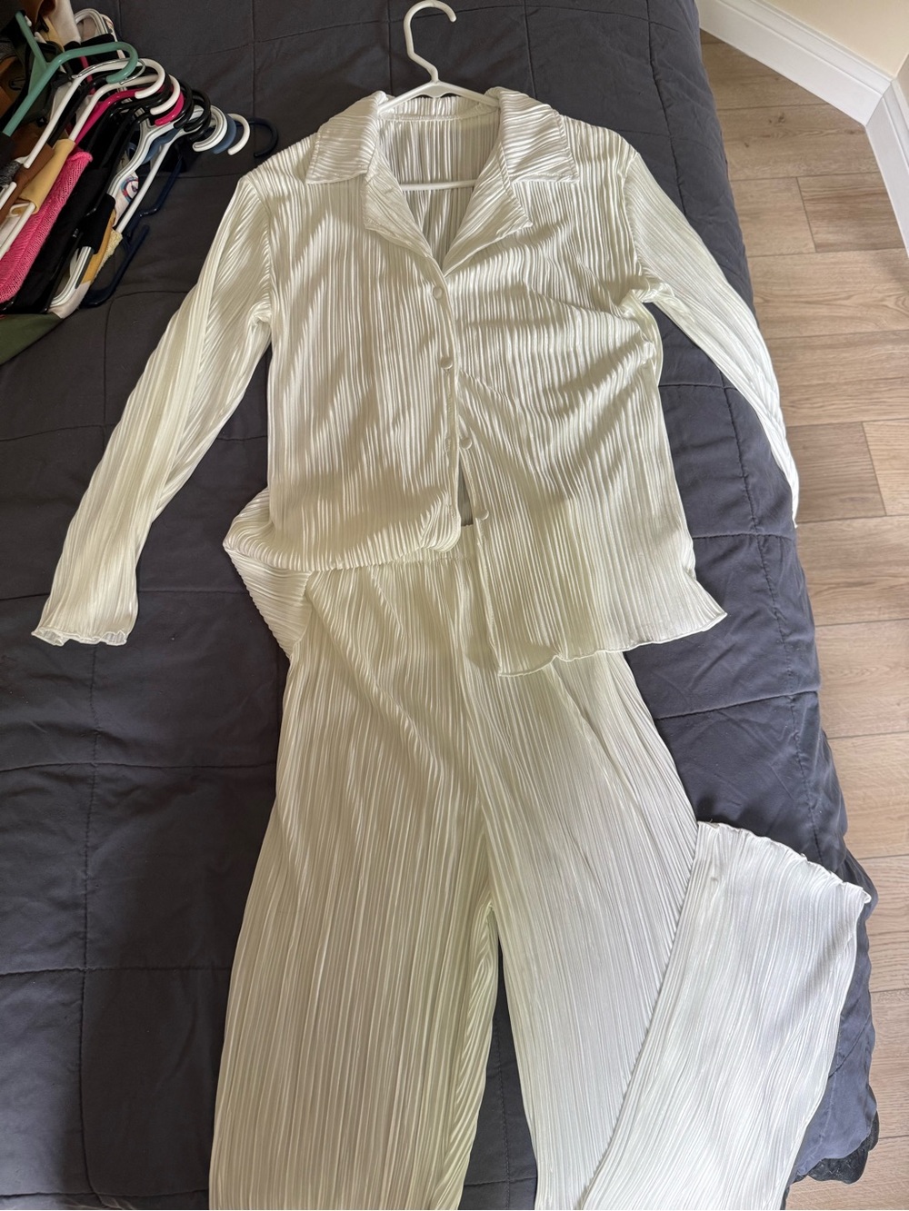 Summer Pleated Two-Piece Set in Light Ivory